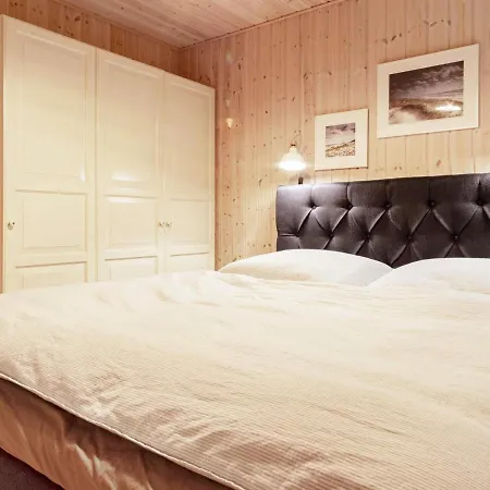 Holiday home Xliii *